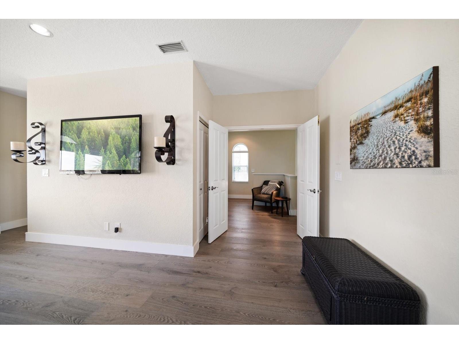 8685 E Bay Drive Treasure Island FL 33706 - BLIND PASS WATERWAY TB8487230 image26