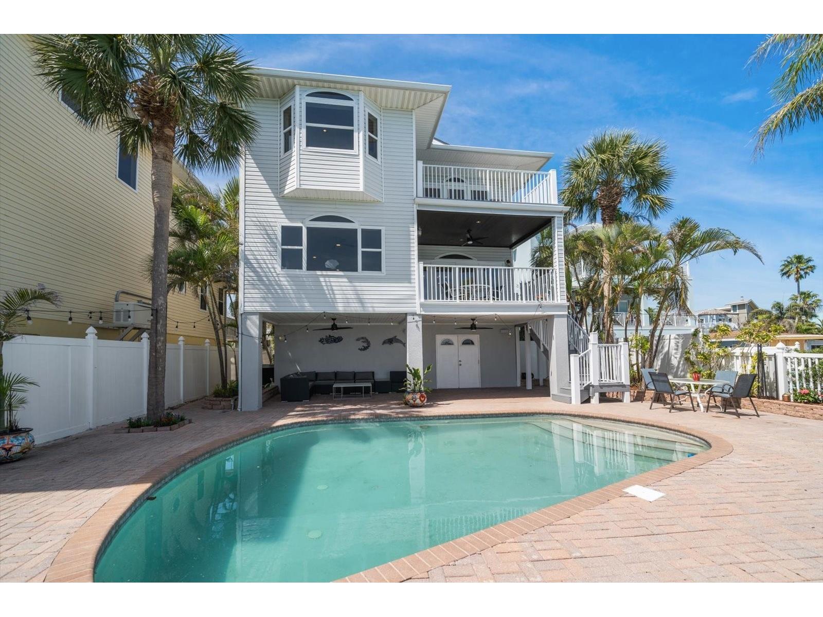 8685 E Bay Drive Treasure Island FL 33706 - BLIND PASS WATERWAY TB8487230 image48