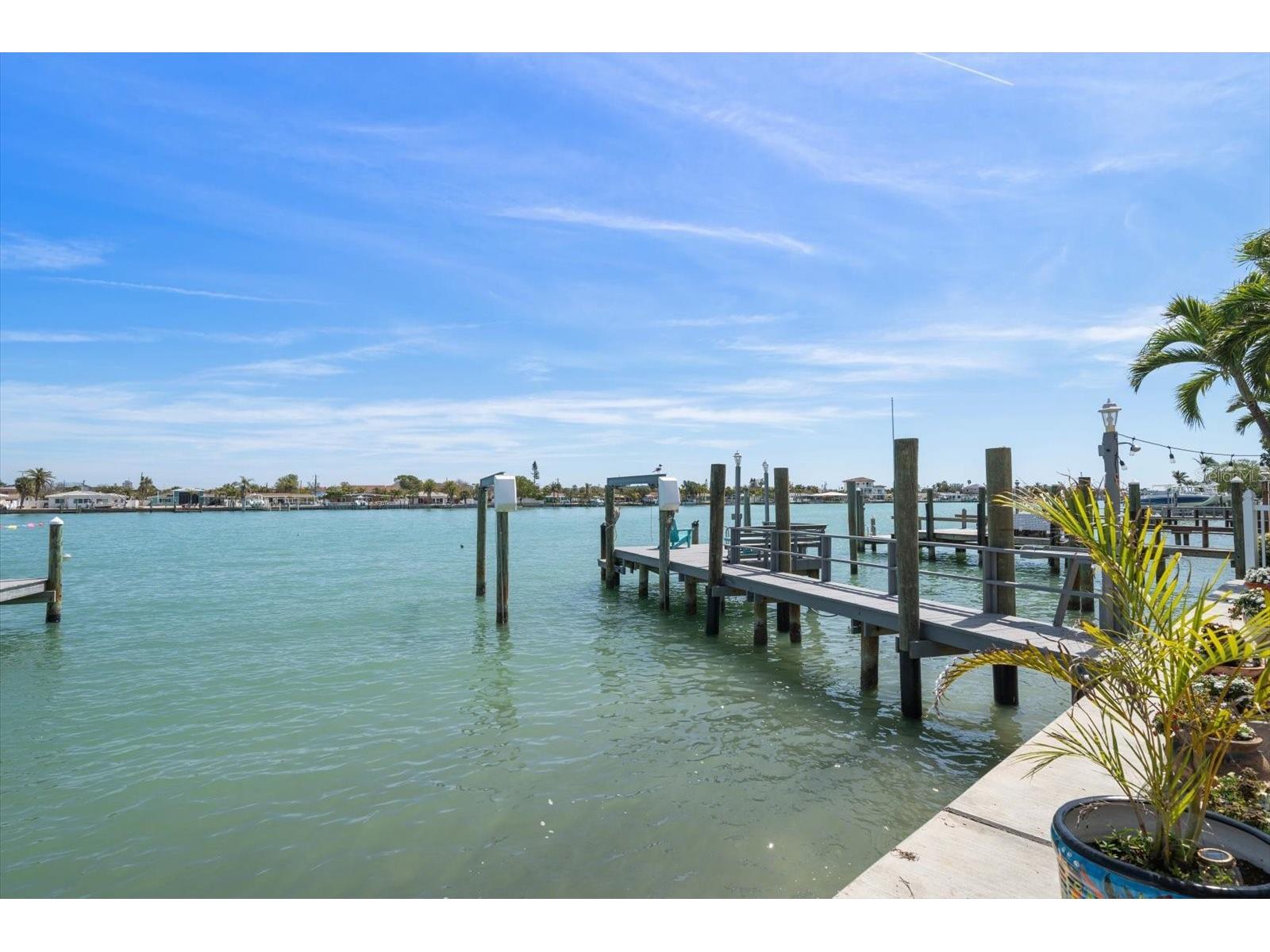 8685 E Bay Drive Treasure Island FL 33706 - BLIND PASS WATERWAY TB8487230 image49