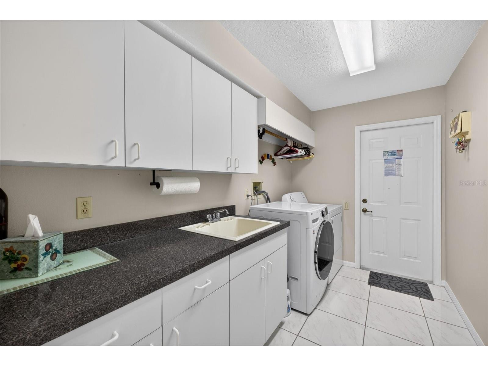 8687 Ashbury Drive Hudson FL 34667 TB8507464 image45