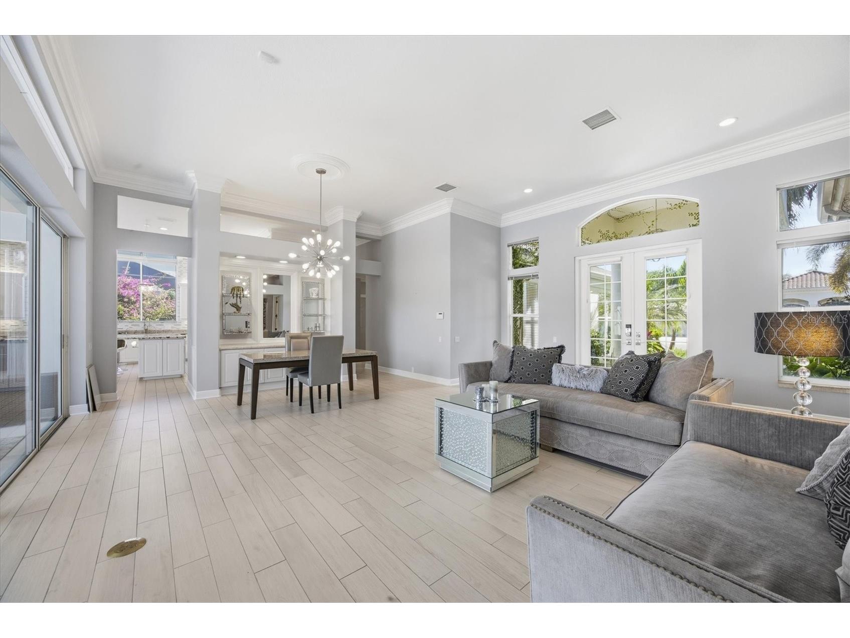 8687 Woodbriar Drive Sarasota FL 34238 A4677032 image12