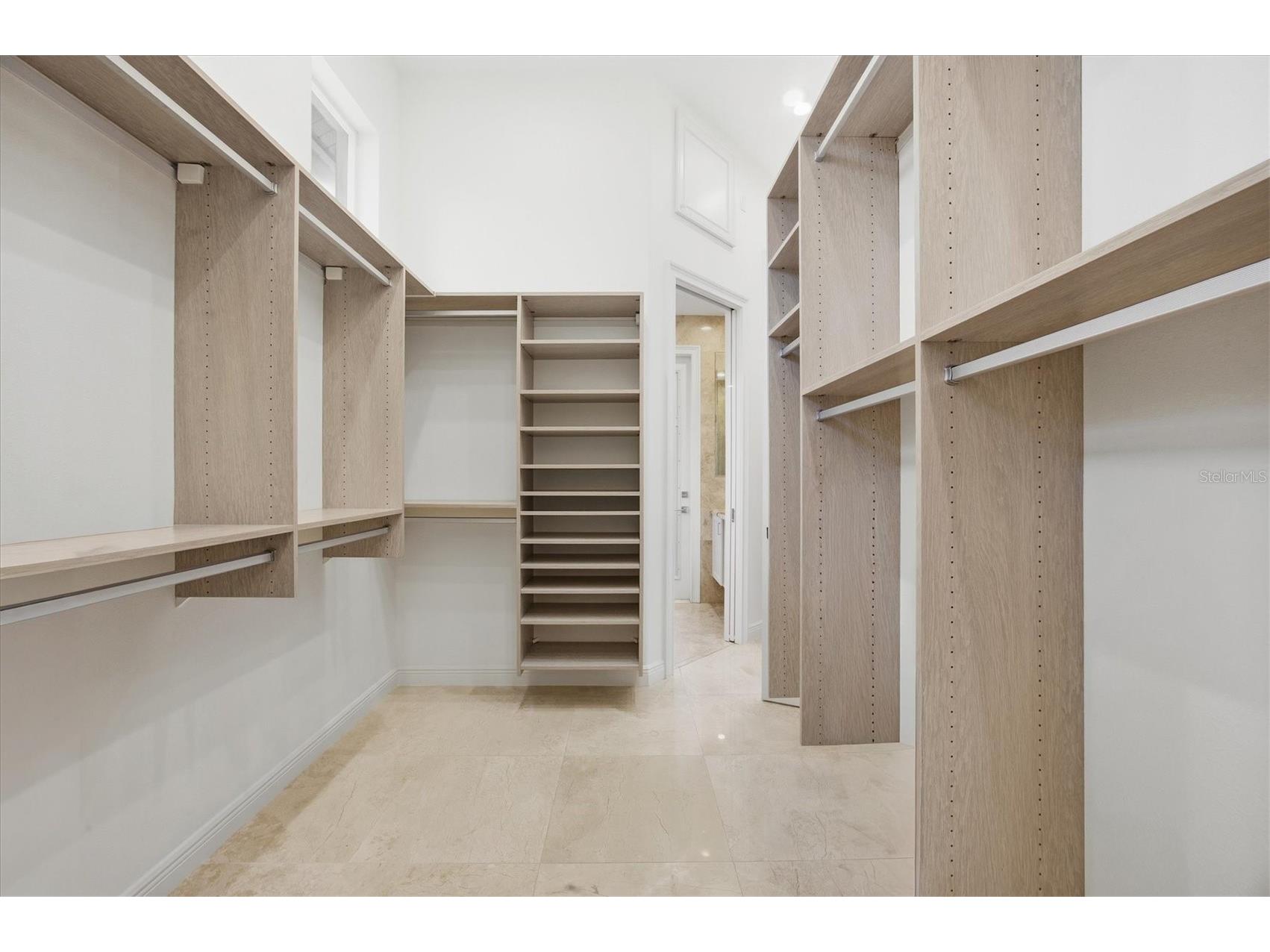 8687 Woodbriar Drive Sarasota FL 34238 A4677032 image28