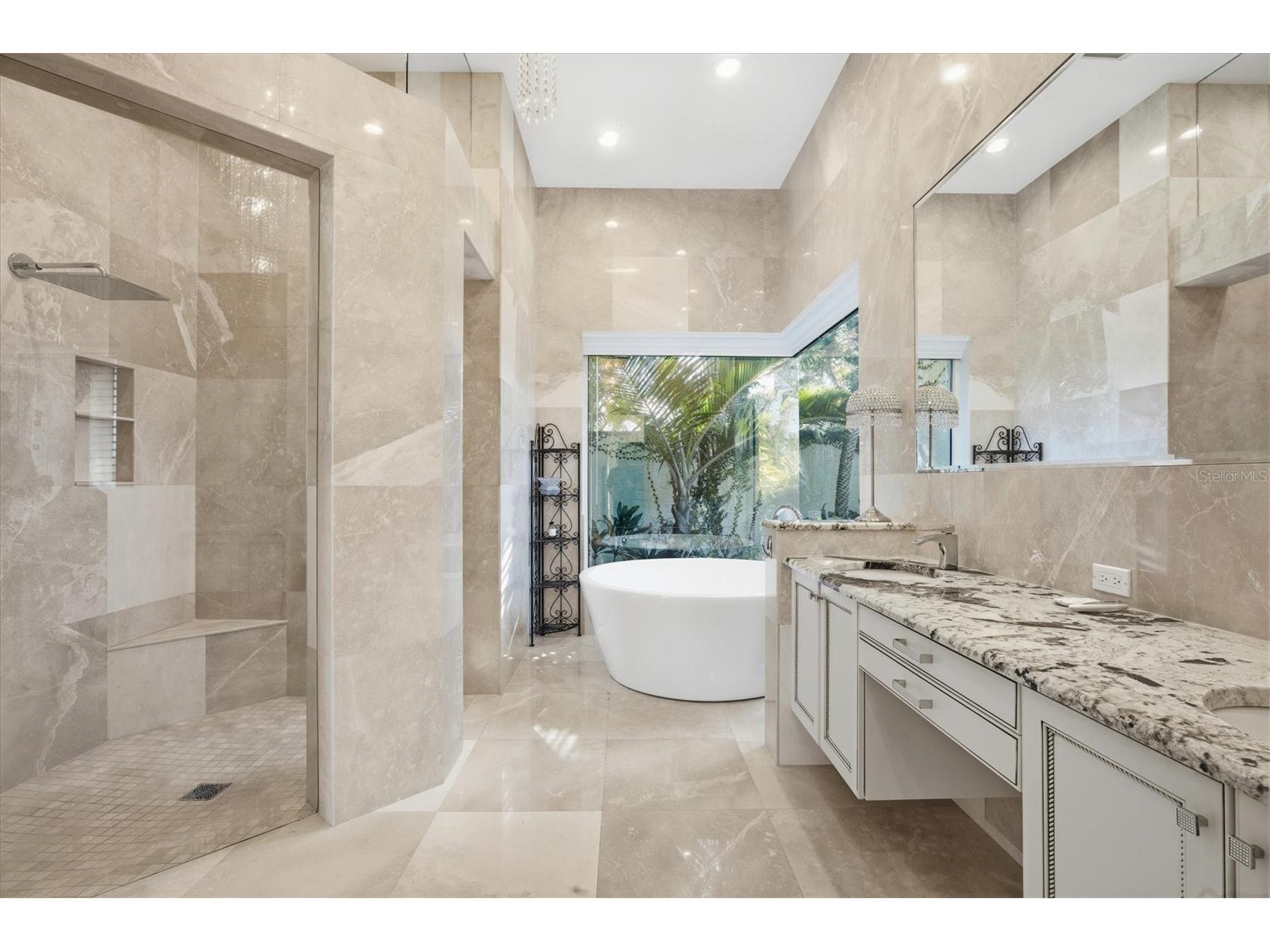 8687 Woodbriar Drive Sarasota FL 34238 A4677032 image29