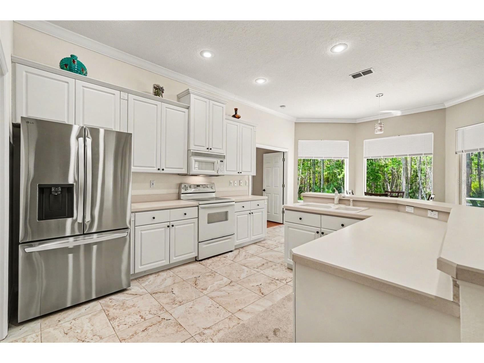 8689 Mississippi Run Weeki Wachee FL 34613 TB8506613 image11
