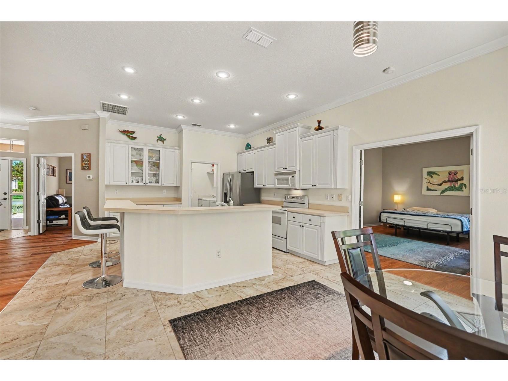 8689 Mississippi Run Weeki Wachee FL 34613 TB8506613 image12