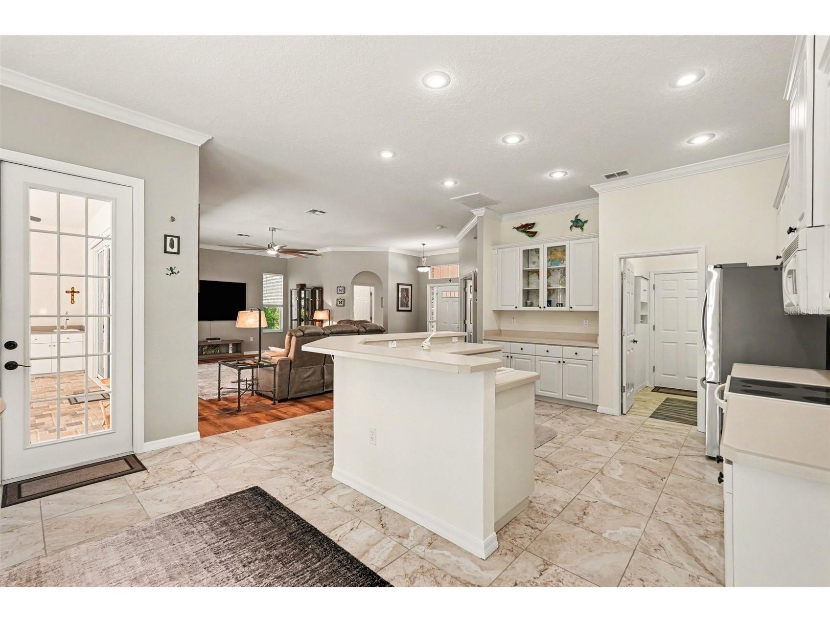 8689 Mississippi Run Weeki Wachee FL 34613 TB8506613 image16