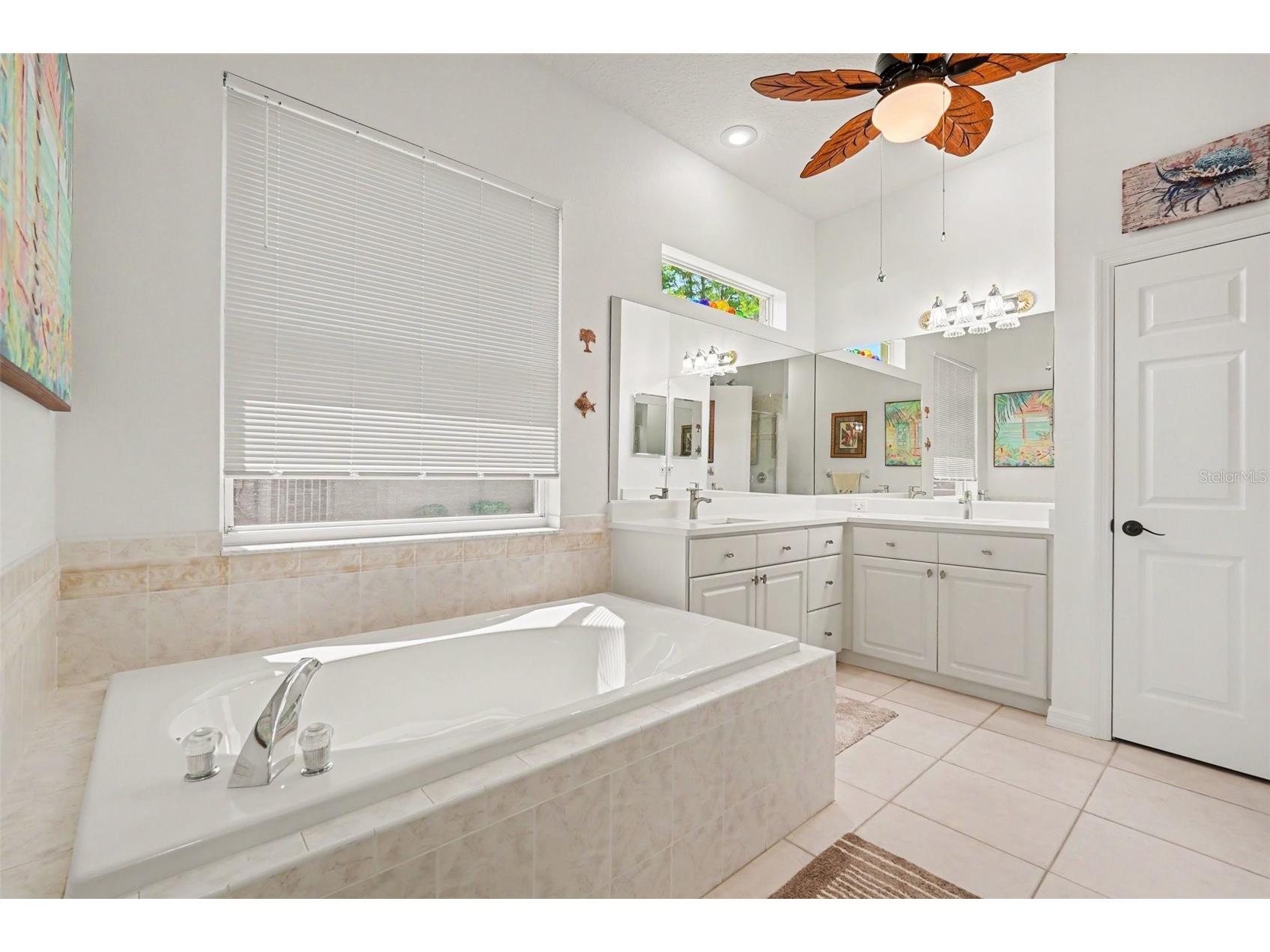 8689 Mississippi Run Weeki Wachee FL 34613 TB8506613 image24