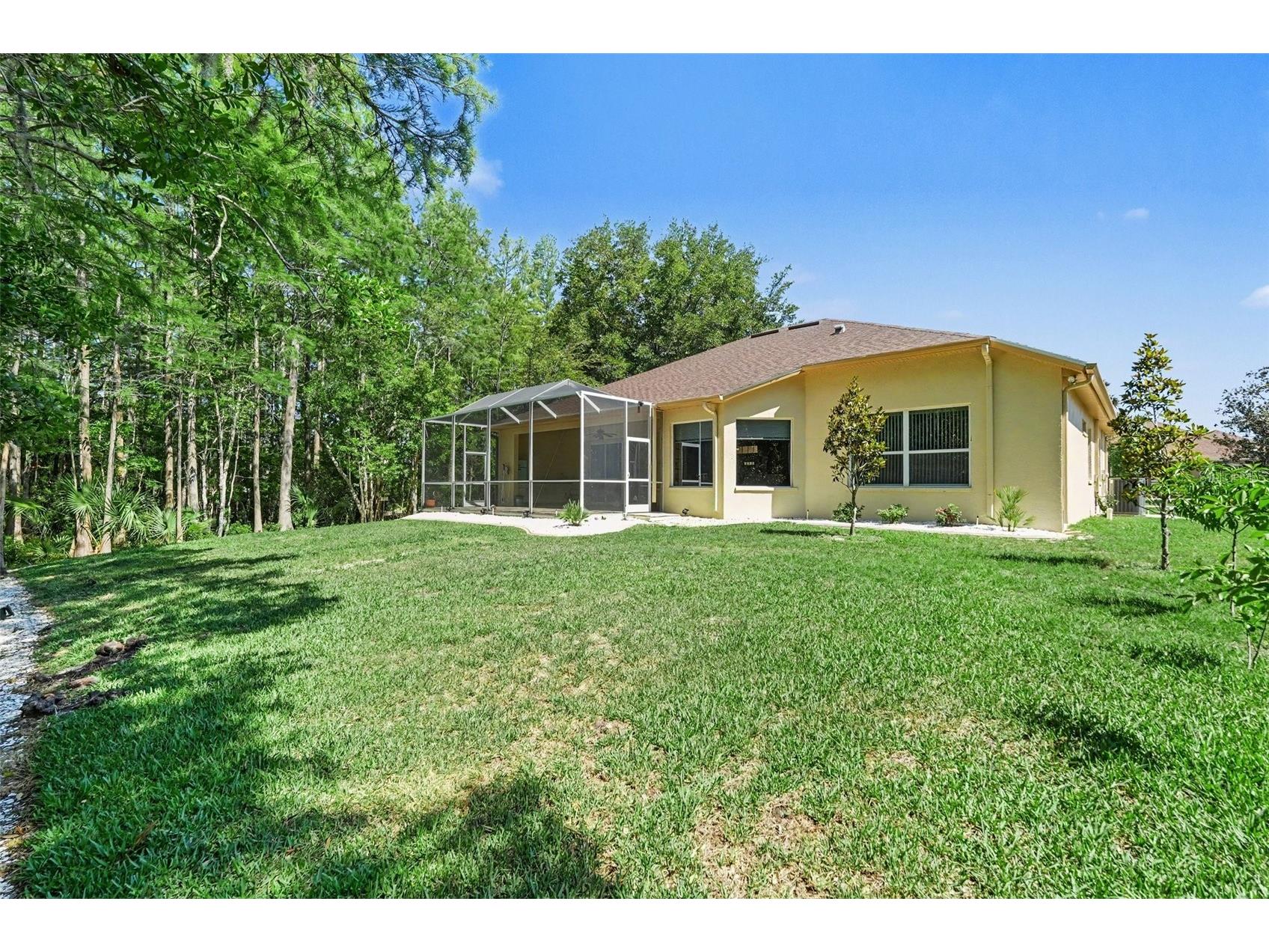 8689 Mississippi Run Weeki Wachee FL 34613 TB8506613 image33