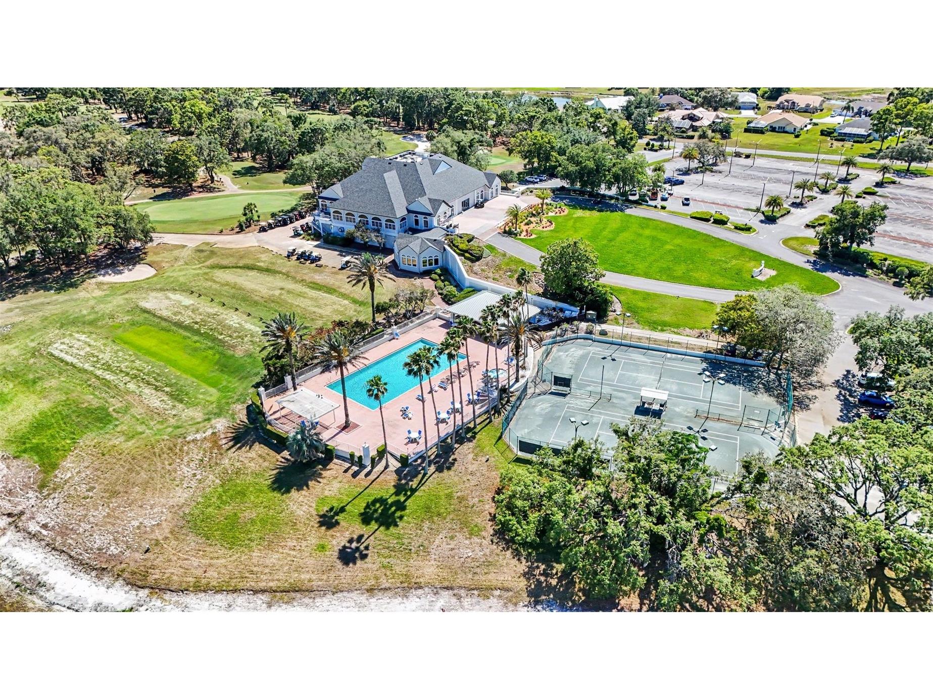8689 Mississippi Run Weeki Wachee FL 34613 TB8506613 image34