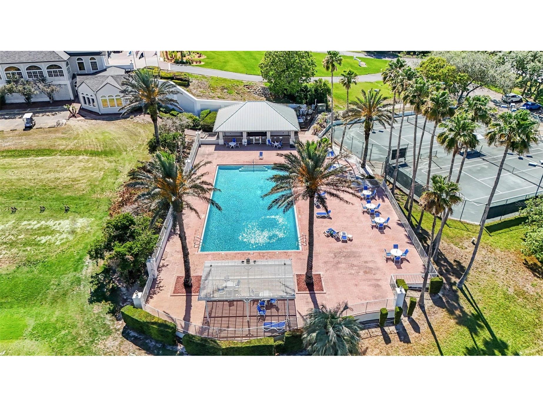 8689 Mississippi Run Weeki Wachee FL 34613 TB8506613 image35