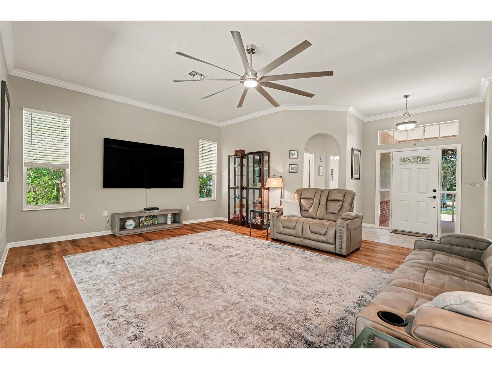 8689 Mississippi Run Weeki Wachee FL 34613 TB8506613 image9