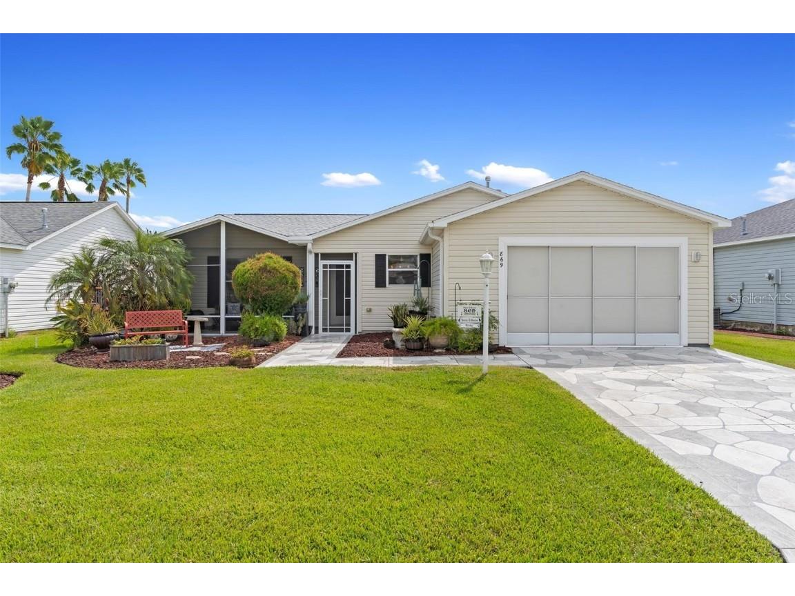 869 Aiken Avenue The Villages FL 32162 G5090820 image1