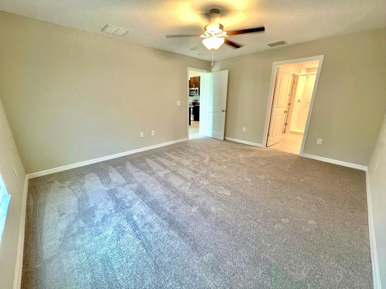869 Anchor Bend Drive Ruskin FL 33570 TB8486601 image16