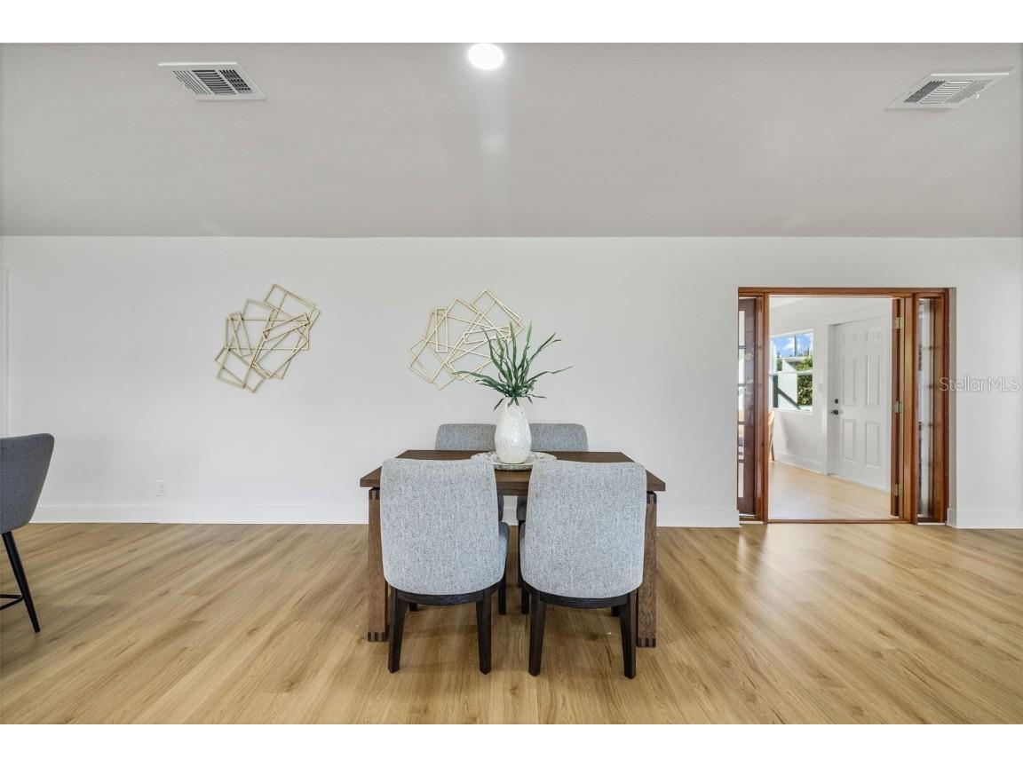 869 Deville Drive E Largo FL 33771 TB8447913 image11