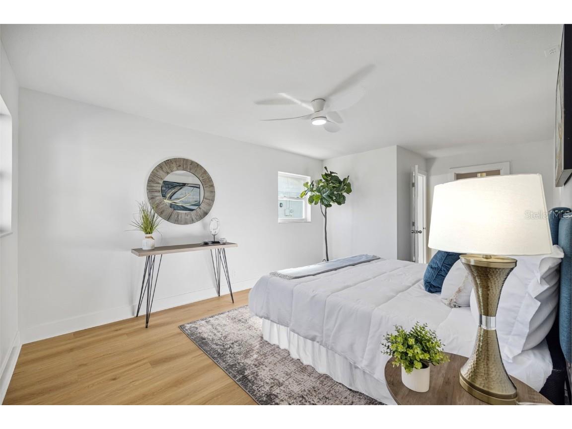 869 Deville Drive E Largo FL 33771 TB8447913 image16