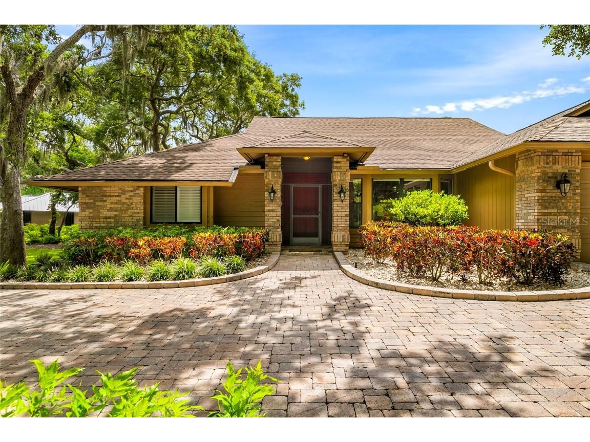 869 Forestview Drive Sarasota FL 34232 A4618823 image1