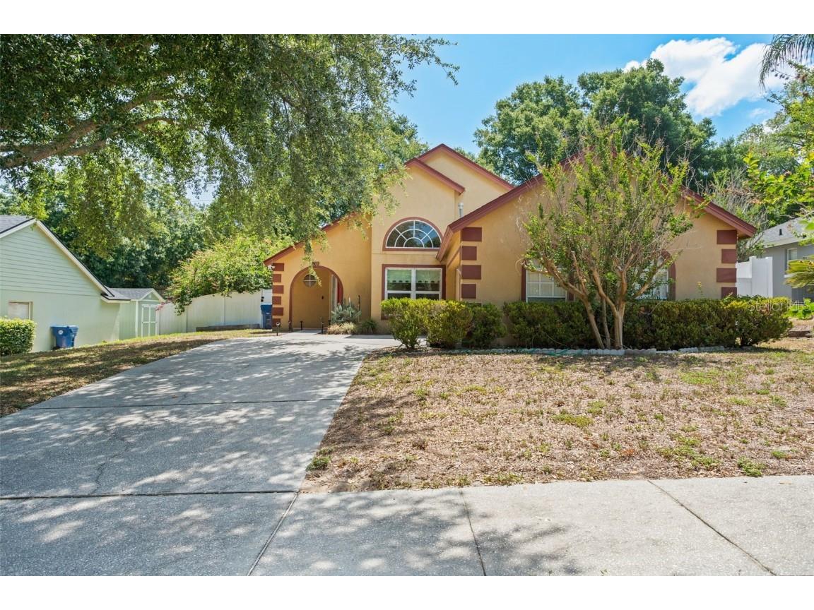 869 High Pointe Circle Minneola FL 34715 O6212131 image1