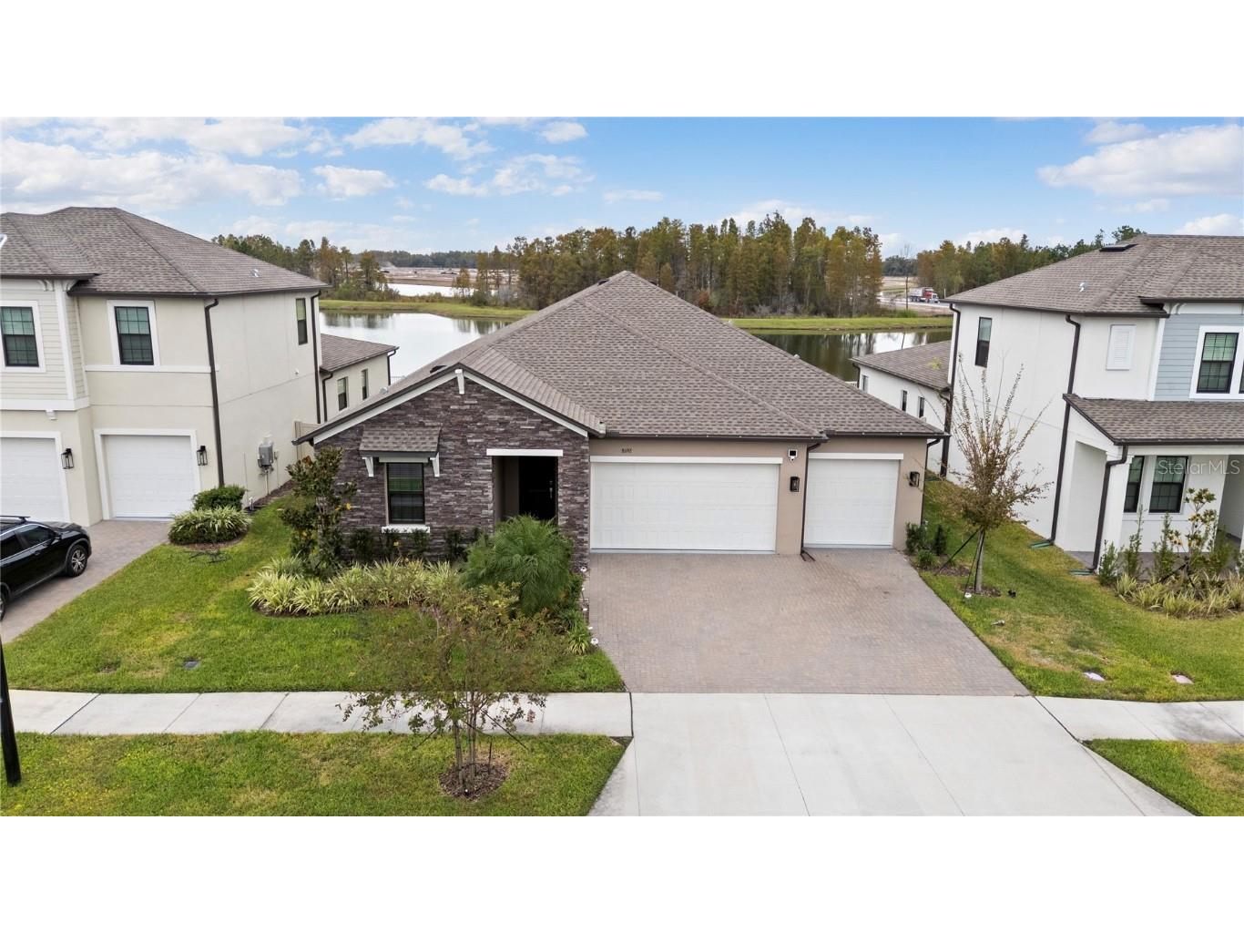 8692 Little Bluestem Drive Land O Lakes FL 34637 TB8446493 image1