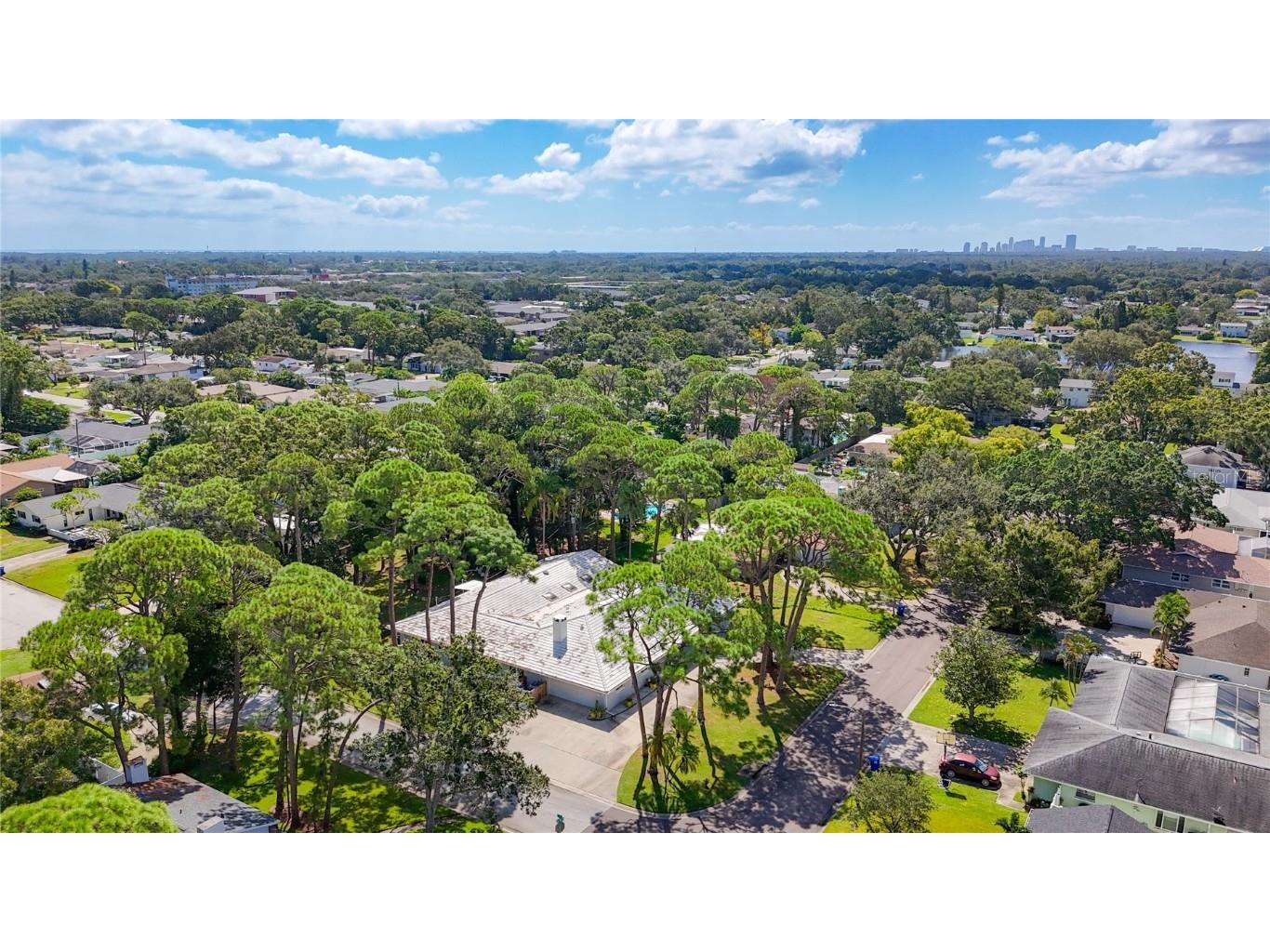 8693 15th Street N Saint Petersburg FL 33702 TB8433697 image13