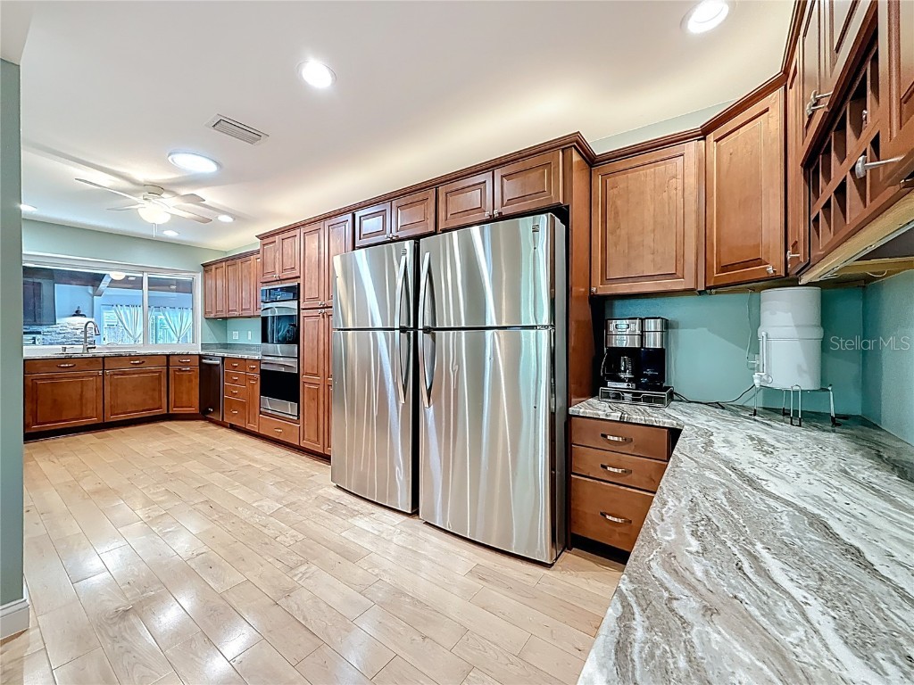 8693 15th Street N Saint Petersburg FL 33702 TB8433697 image31