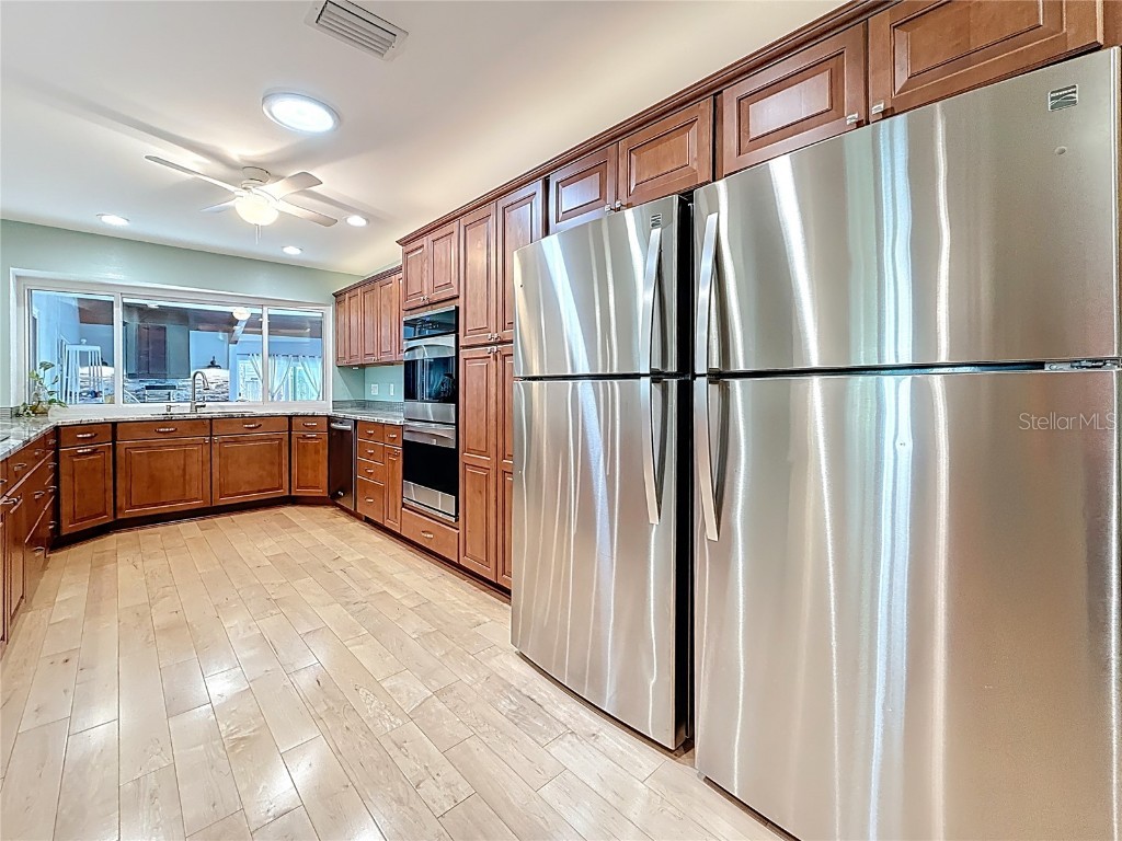 8693 15th Street N Saint Petersburg FL 33702 TB8433697 image32