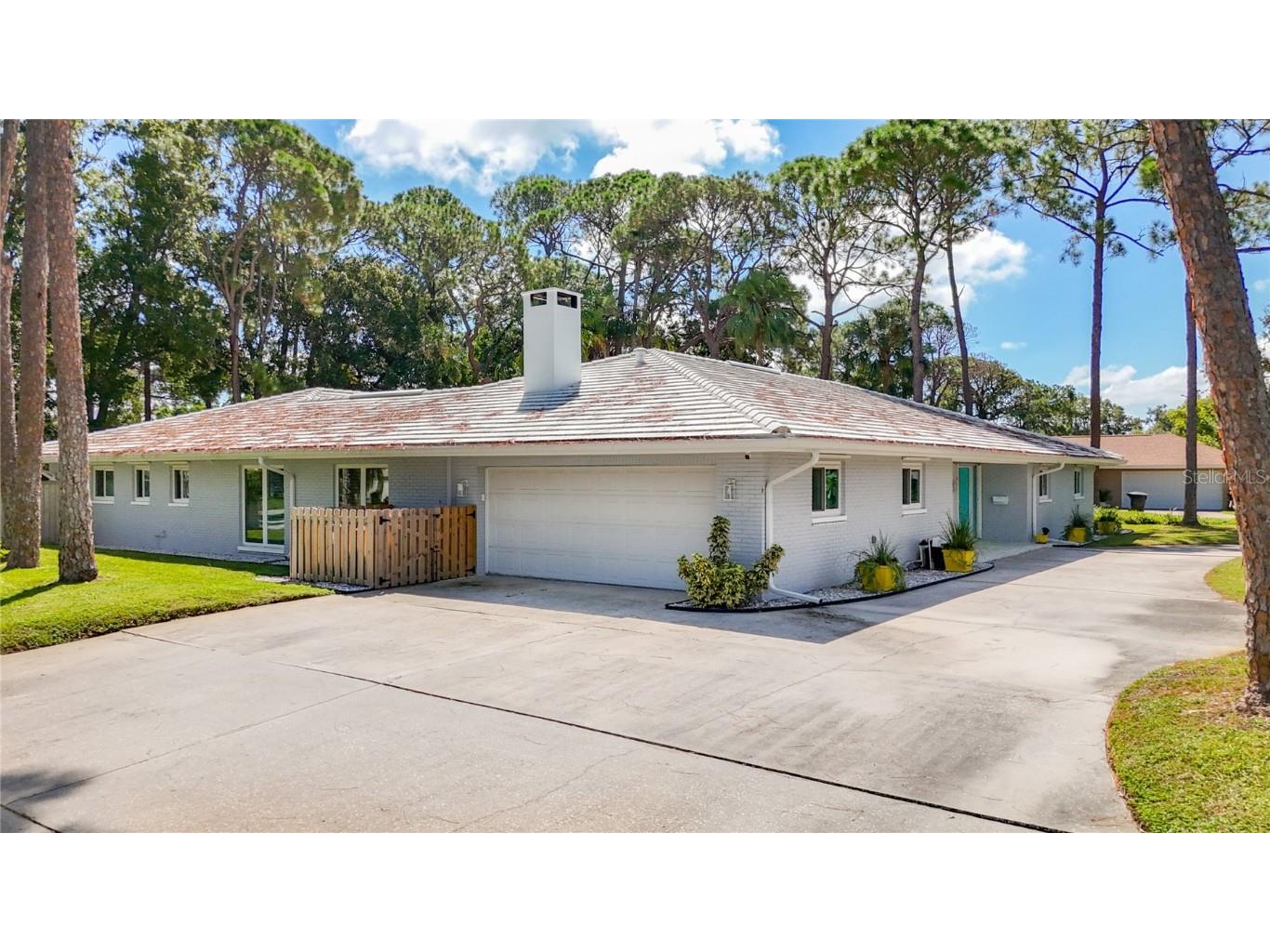 8693 15th Street N Saint Petersburg FL 33702 TB8433697 image8