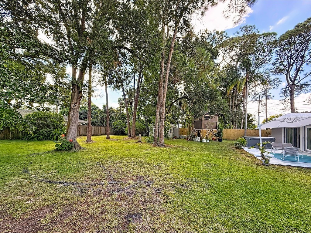 8693 15th Street N Saint Petersburg FL 33702 TB8433697 image88