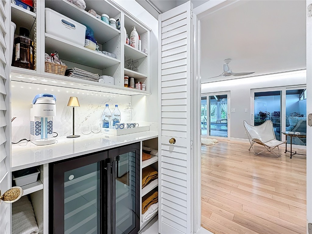 8693 15th Street N Saint Petersburg FL 33702 TB8438087 image58