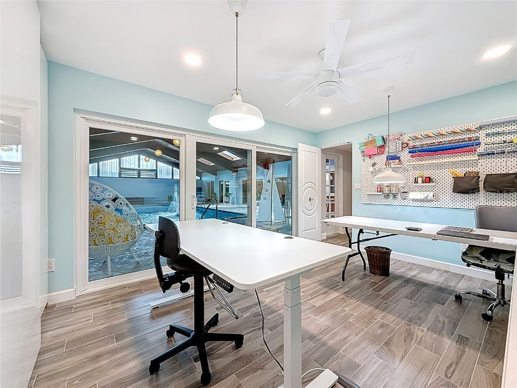 8693 15th Street N Saint Petersburg FL 33702 TB8438087 image67