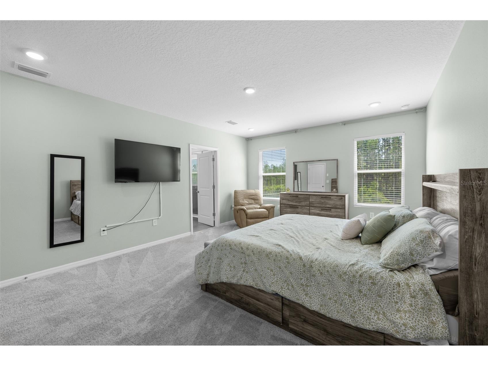 8693 Bower Bass Circle Wesley Chapel FL 33545 TB8498851 image31