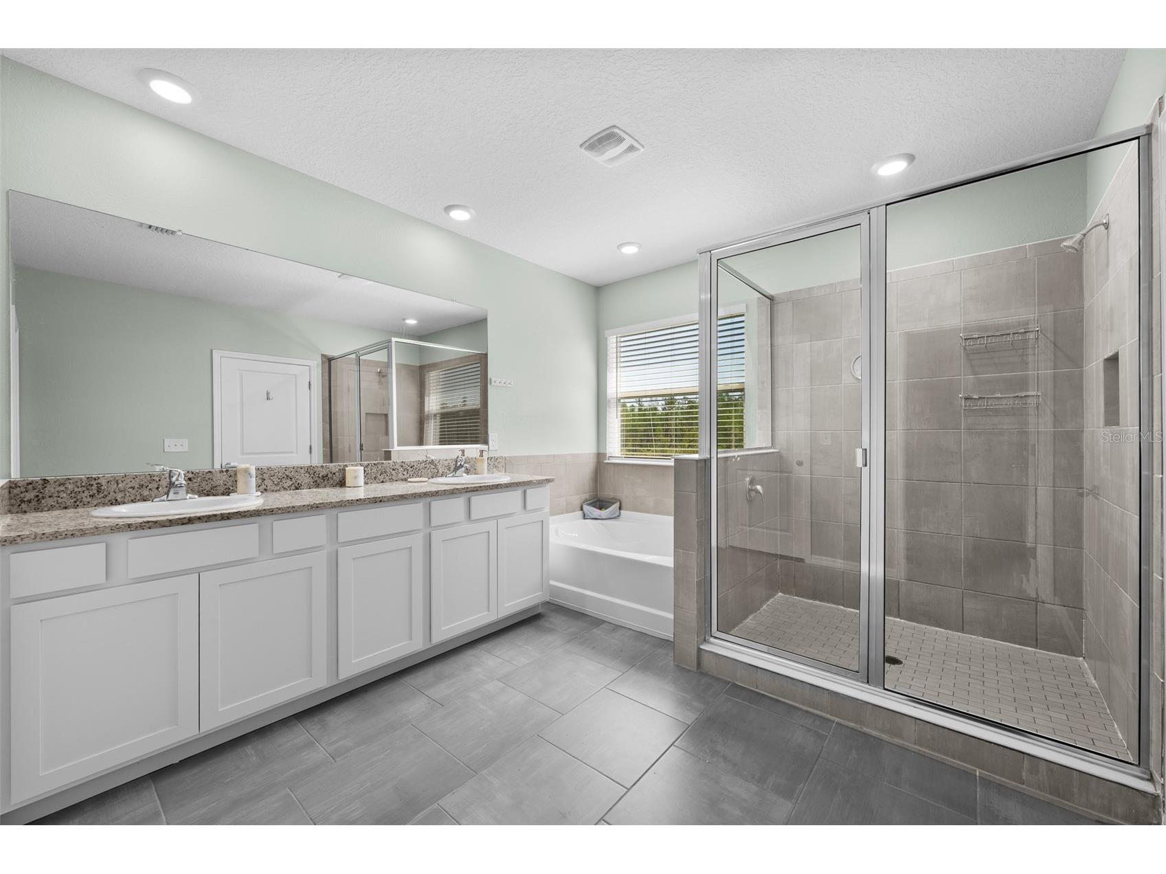 8693 Bower Bass Circle Wesley Chapel FL 33545 TB8498851 image33