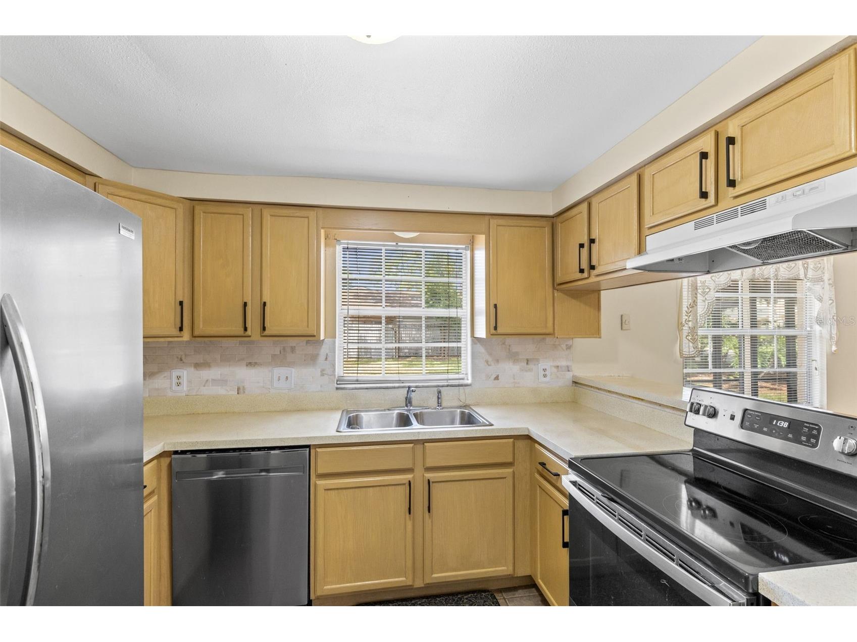 8698 Hillside Drive Orlando FL 32810 O6407316 image26