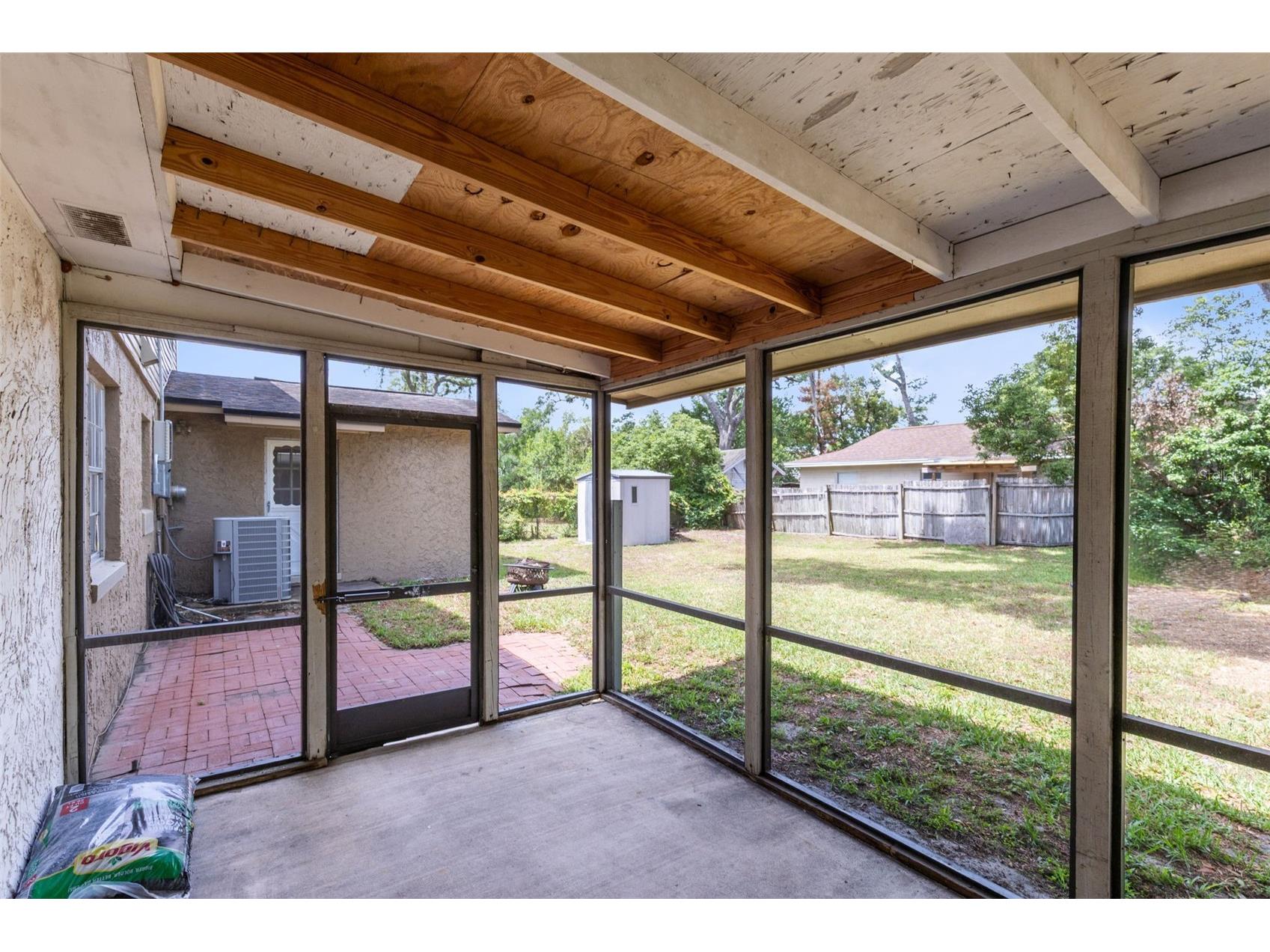 8698 Hillside Drive Orlando FL 32810 O6407316 image37