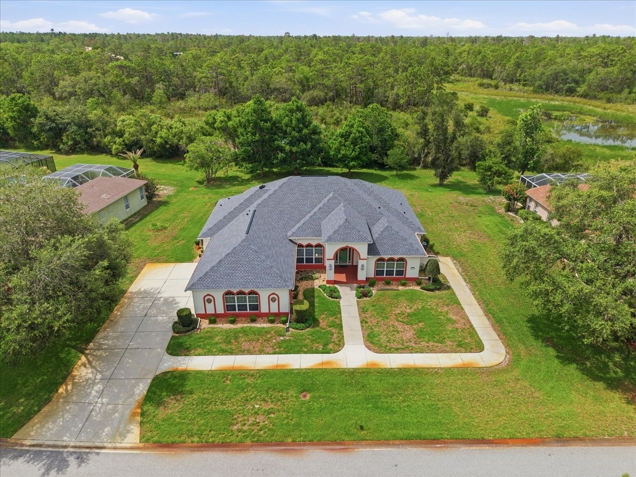 8698 Mississippi Run Weeki Wachee FL 34613 W7877900 image1