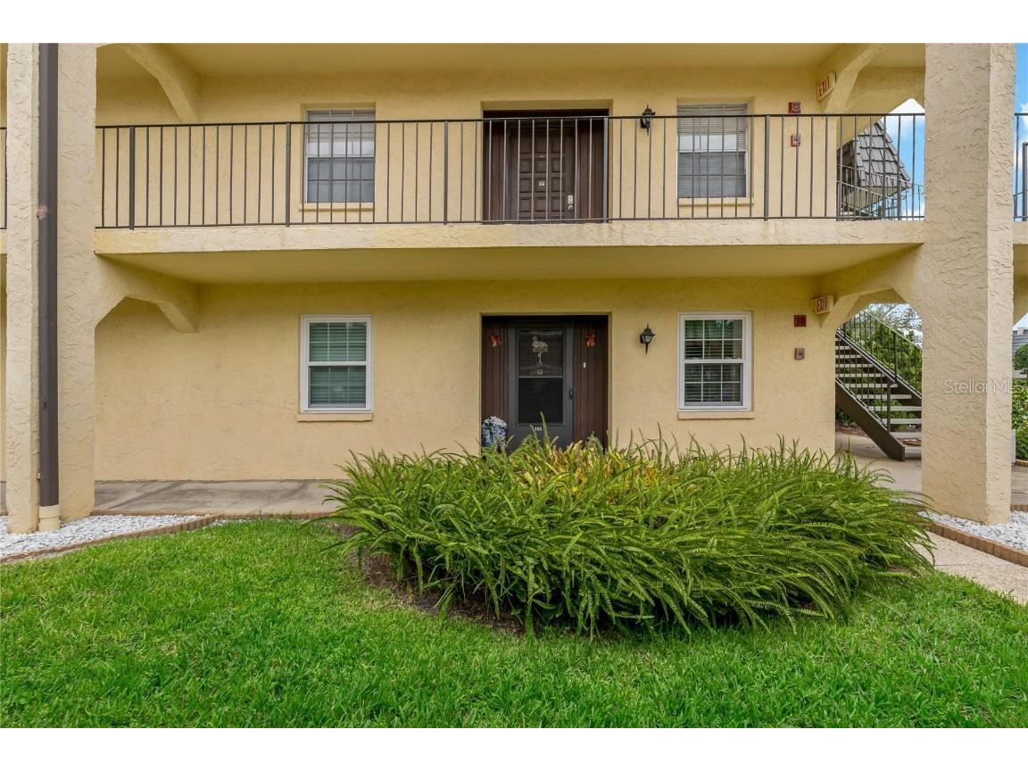 8699 Bardmoor Boulevard #106 Seminole FL 33777 U8202971 image1