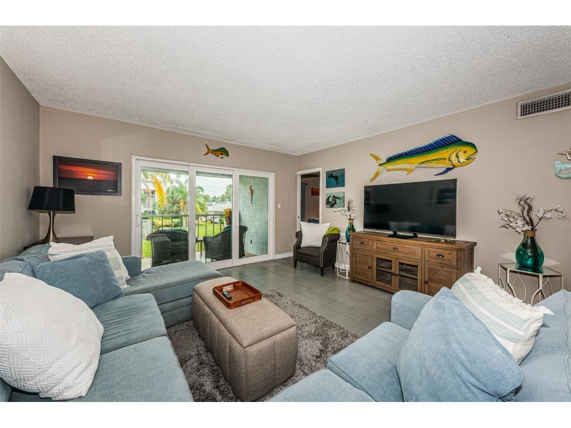 8699 Bardmoor Boulevard #203 Seminole FL 33777 TB8435779 image5