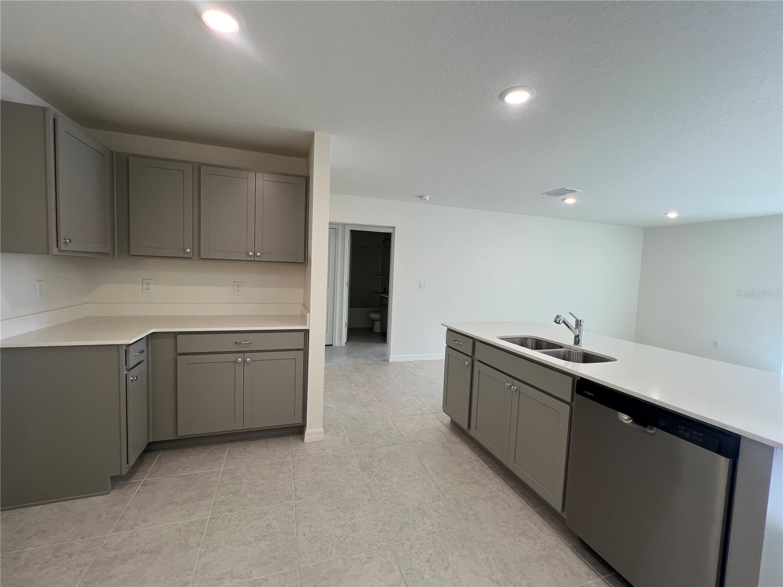 87 Bressler Lane Palm Coast FL 32137 C7520632 image7