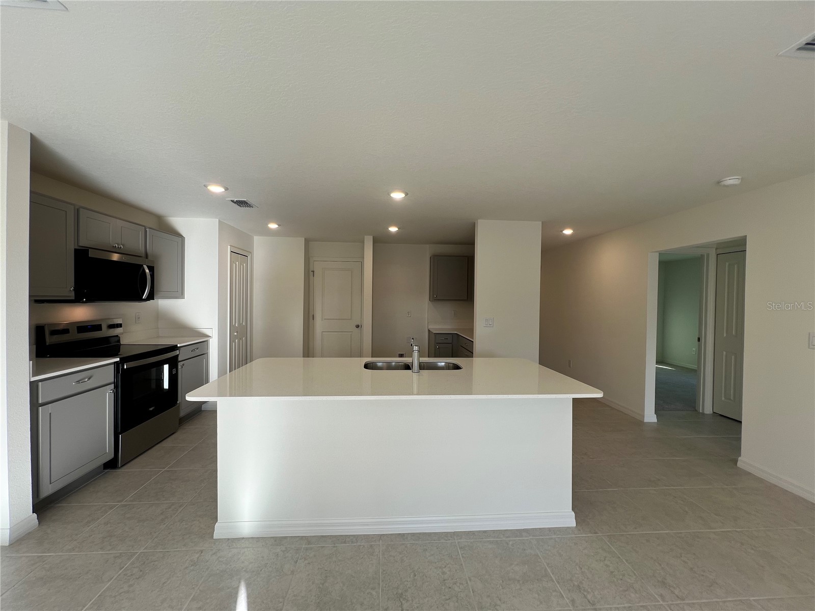 87 Bressler Lane Palm Coast FL 32137 C7520632 image8