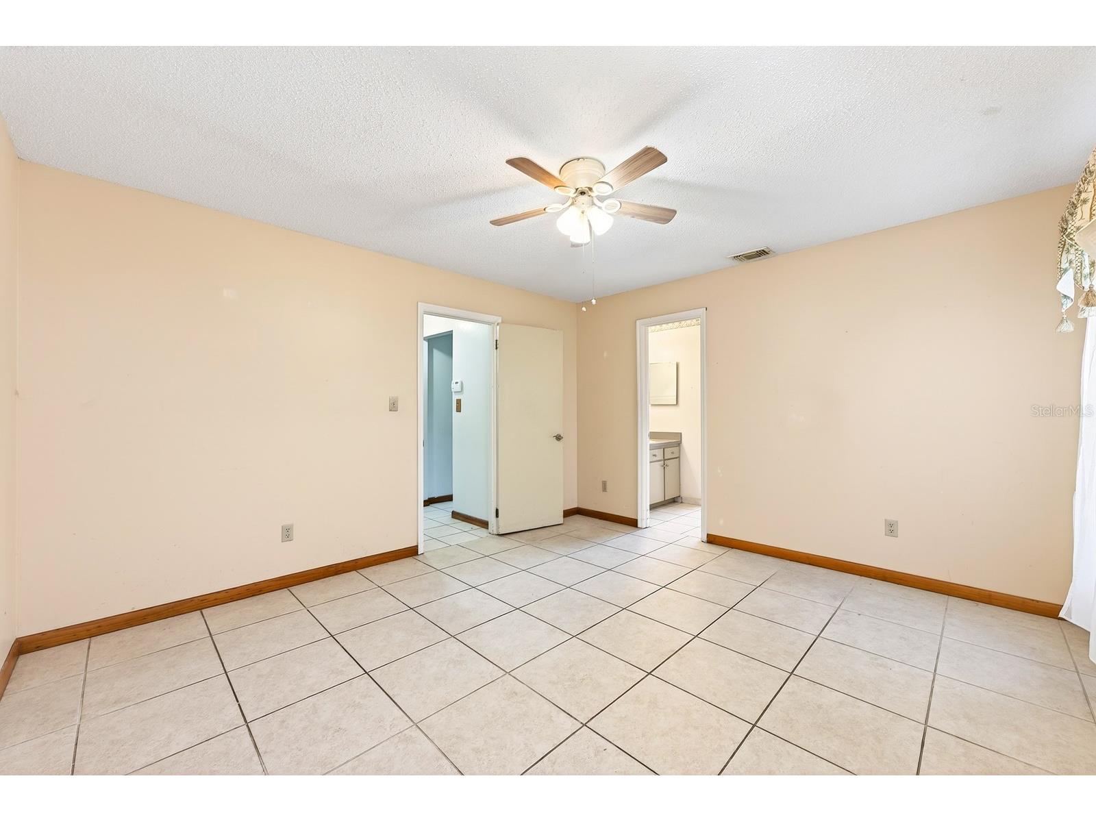 87 Florida Parkway Kissimmee FL 34743 O6405038 image13