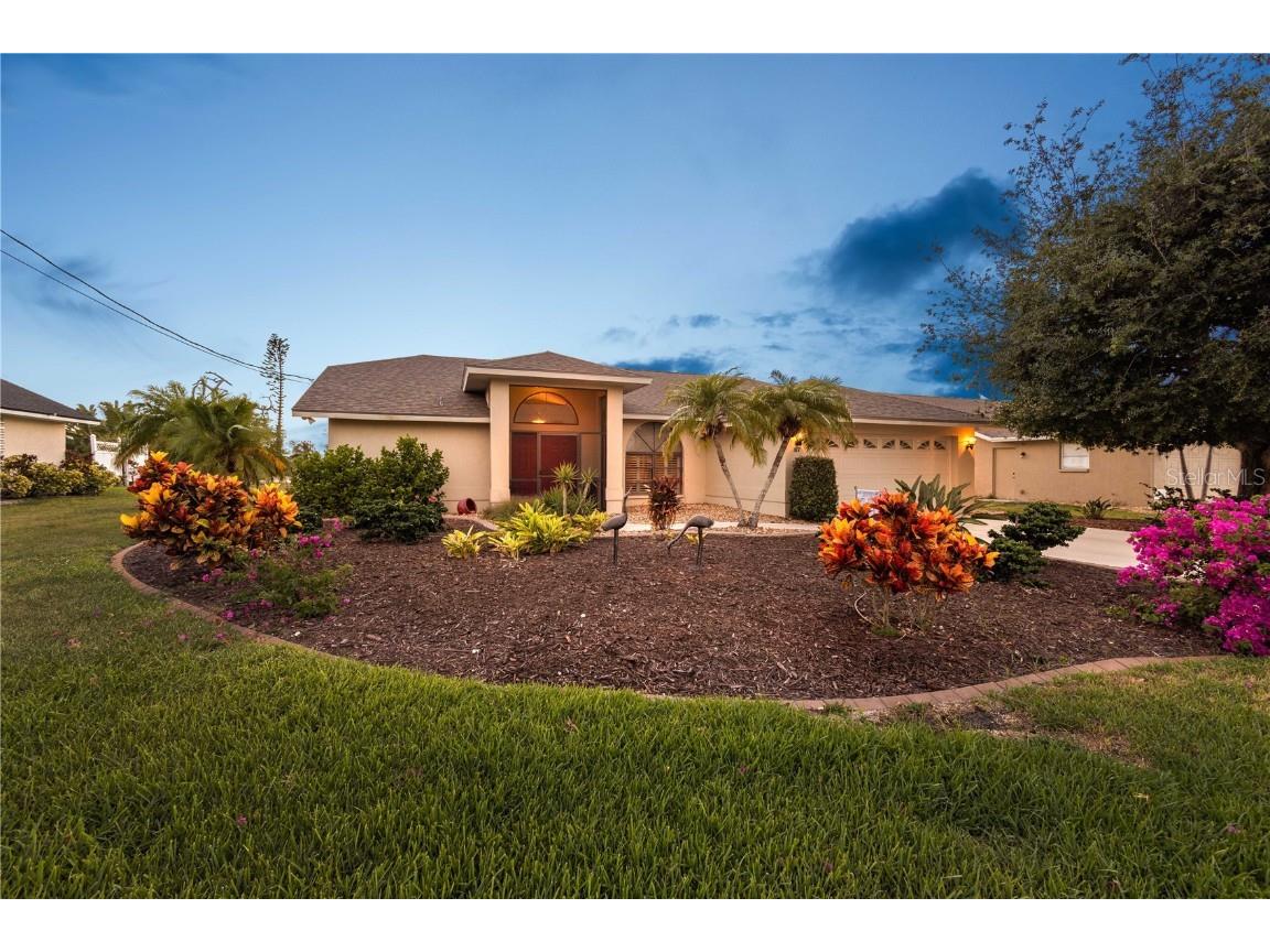 87 Pinehurst Place Rotonda West FL 33947 C7476498 image1