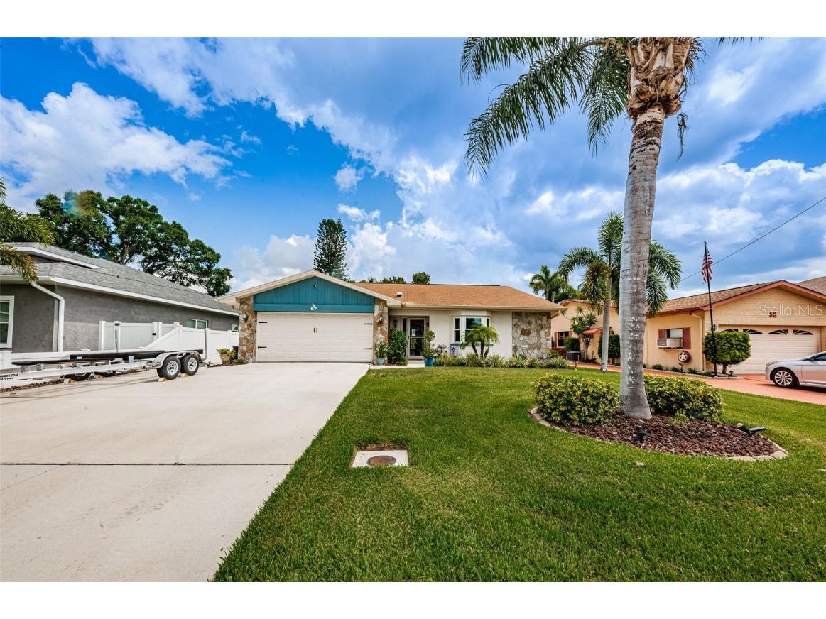 87 S Canal Drive Palm Harbor FL 34684 - LAKE TARPON U8208148 image1
