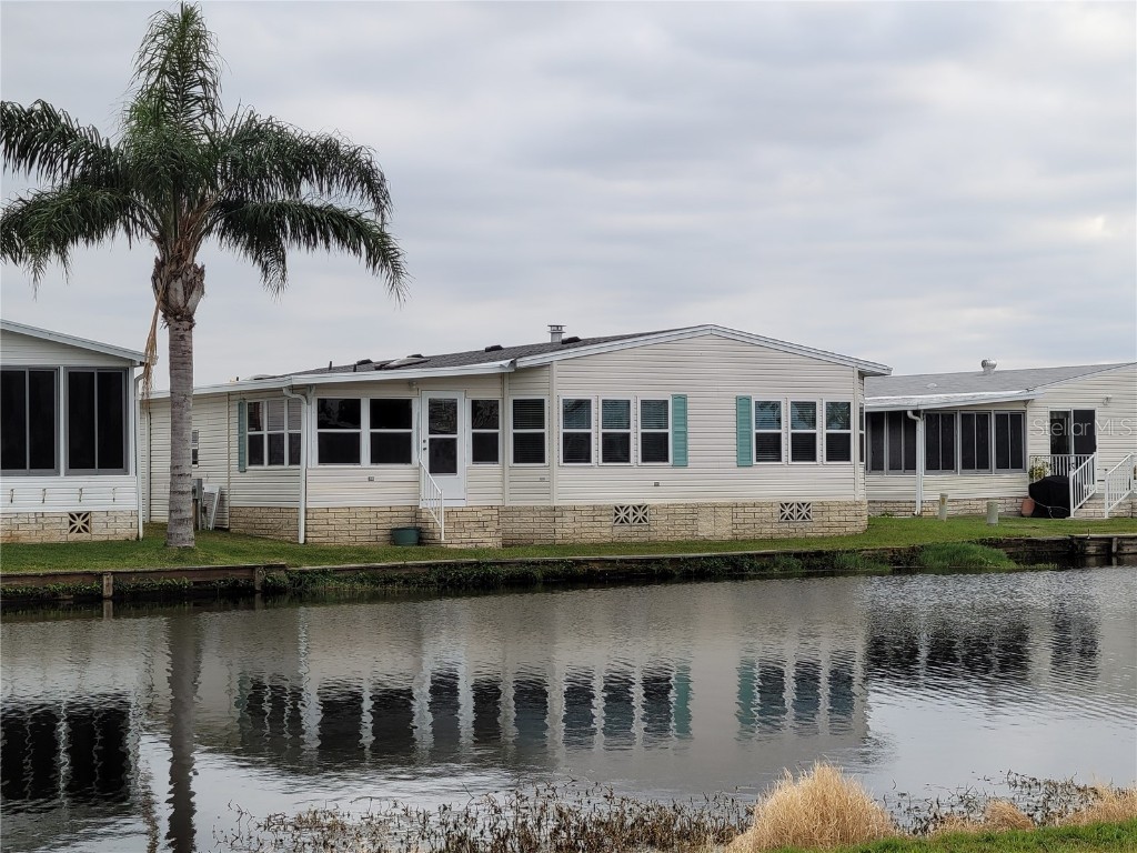 87 Straphmore Drive Haines City FL 33844 - LAKE HENRY P4927958 image1