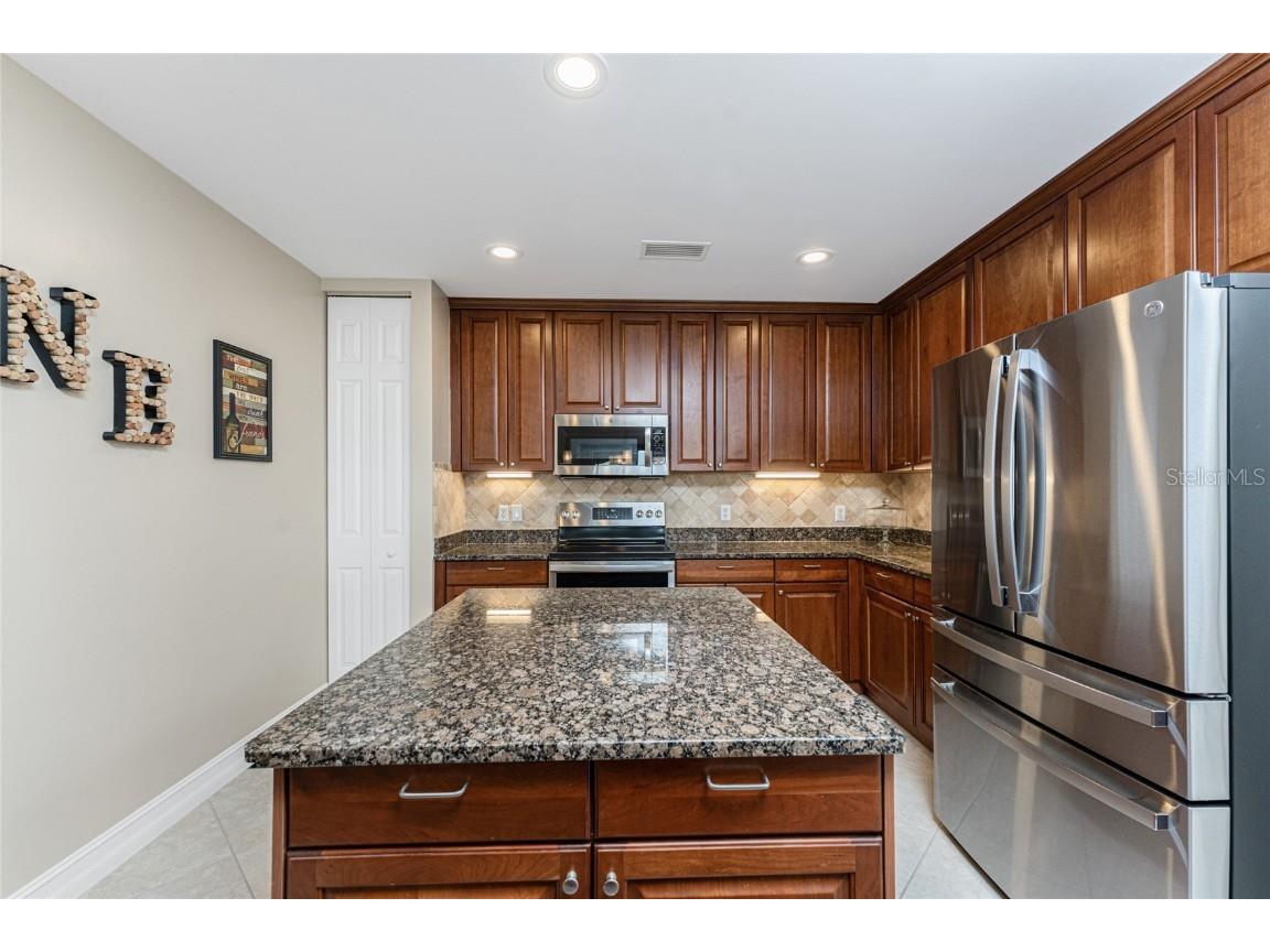 87 Vivante Blvd #8732 Punta Gorda FL 33950 C7505973 image20