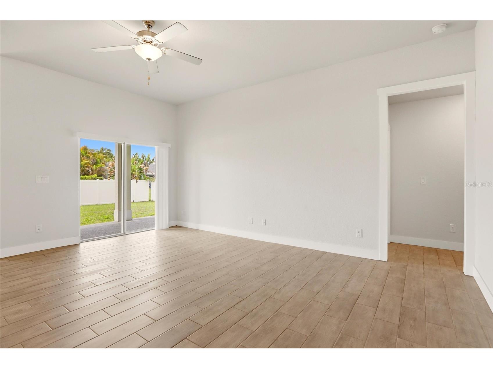 870 Columbia Street Port Charlotte FL 33948 C7525405 image10