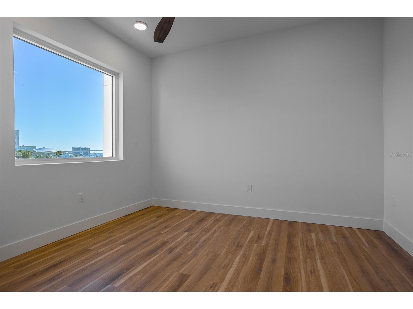 870 N Osceola Avenue Clearwater FL 33755 TB8481994 image37