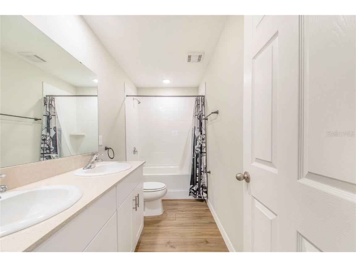 870 Sand Sea Place Haines City FL 33844 P4937315 image24