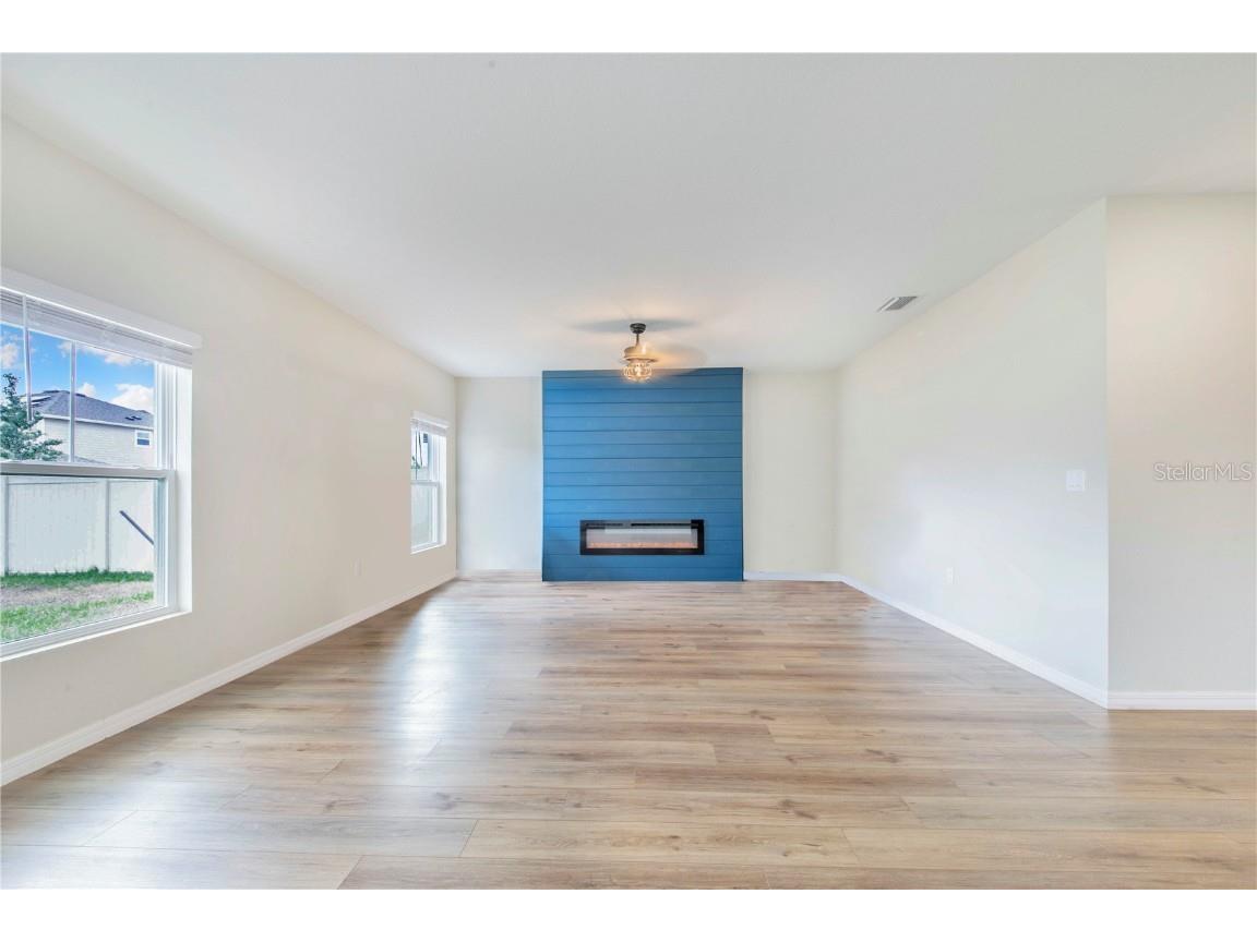 870 Sand Sea Place Haines City FL 33844 P4937315 image8