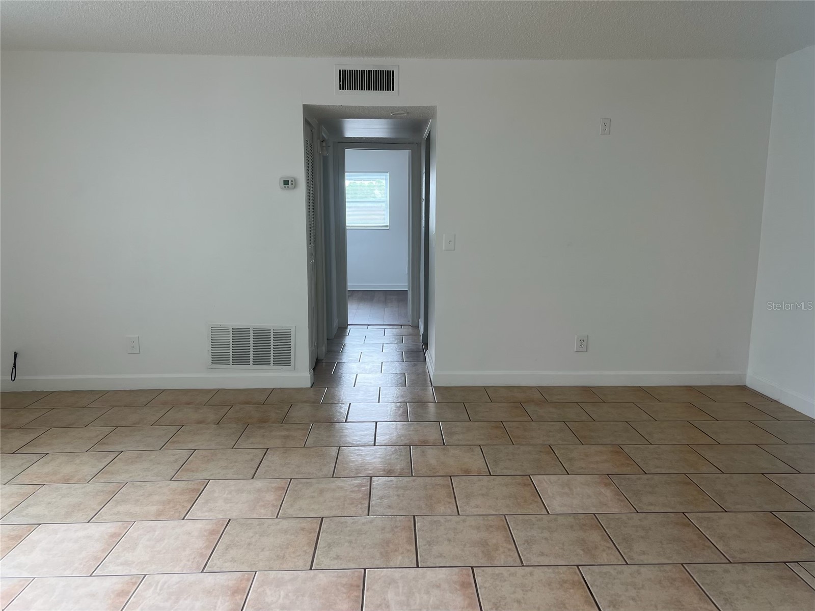 8701 4th Street N #105 Saint Petersburg FL 33702 TB8526539 image9