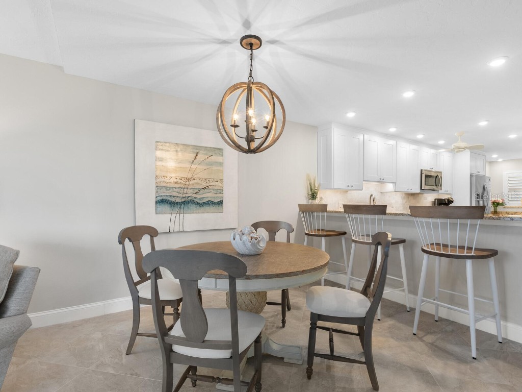 8701 Midnight Pass Road #104 Sarasota FL 34242 - LITTLE SARASOTA BAY A4657368 image13