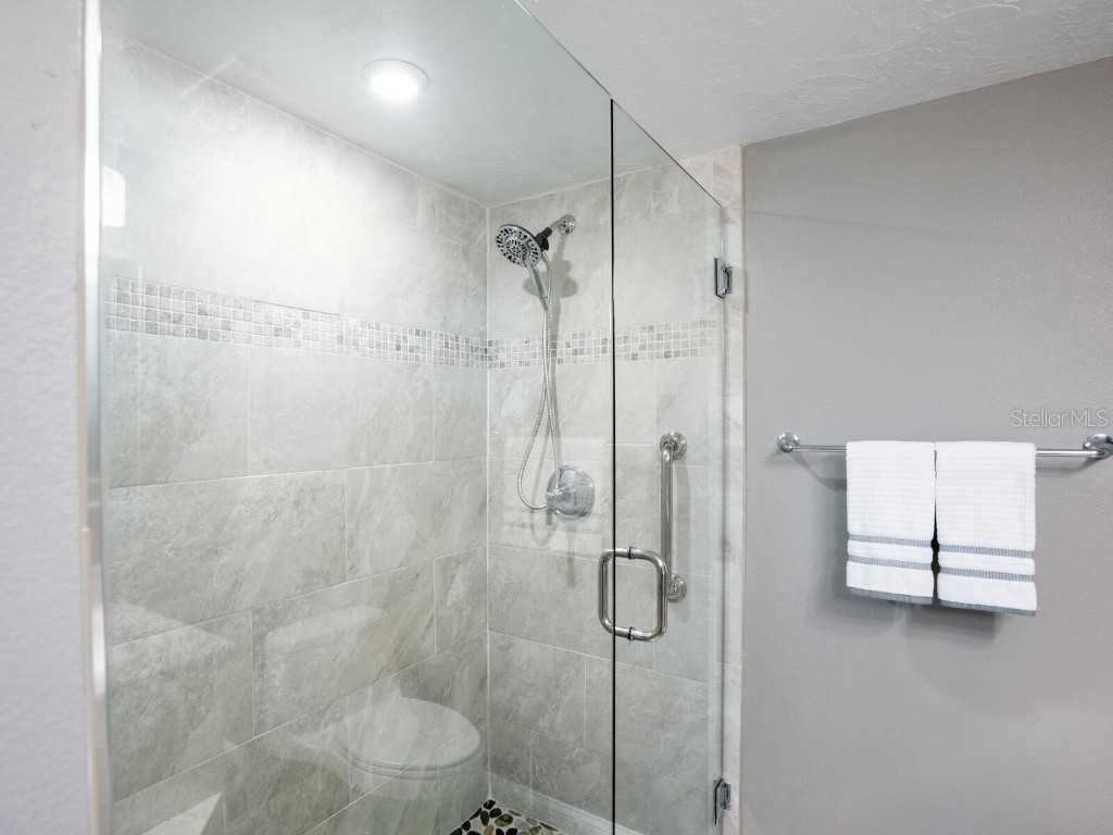 8701 Midnight Pass Road #104 Sarasota FL 34242 - LITTLE SARASOTA BAY A4657368 image21